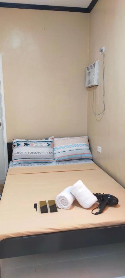 Havenly Guesthouse And Body Massage Spa Moalboal Exterior foto